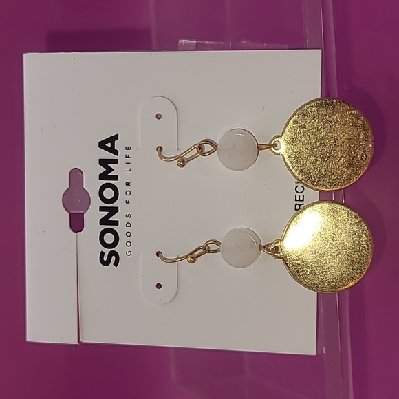 Sonoma dangle earrings gold tone with semi-precious white stone - Picture 1 of 4